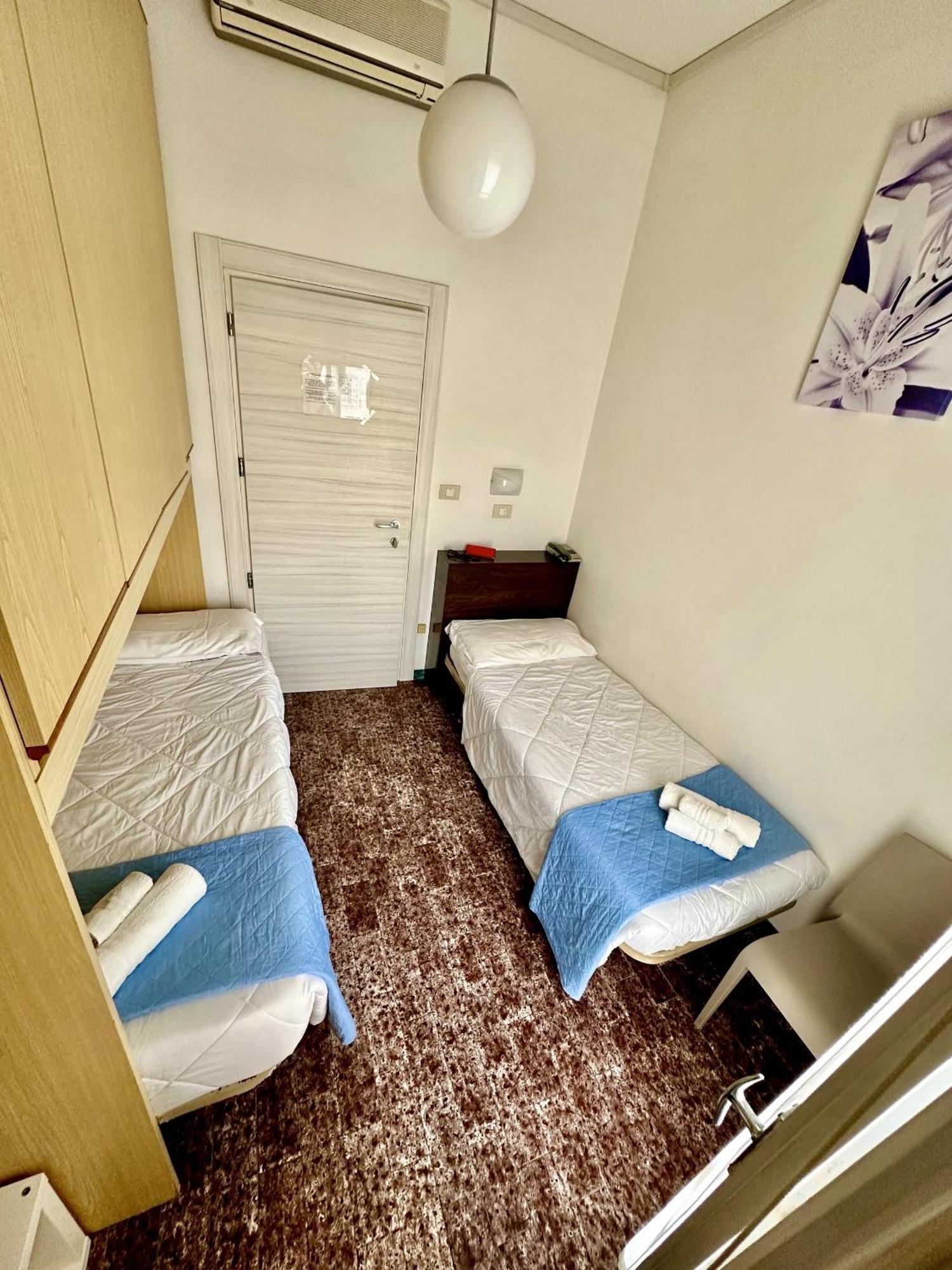 Hotel Napoleon Riccione Exterior foto